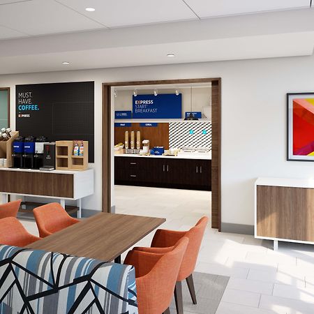 Holiday Inn Express & Suites - Williamstown - Glassboro By Ihg Exterior foto