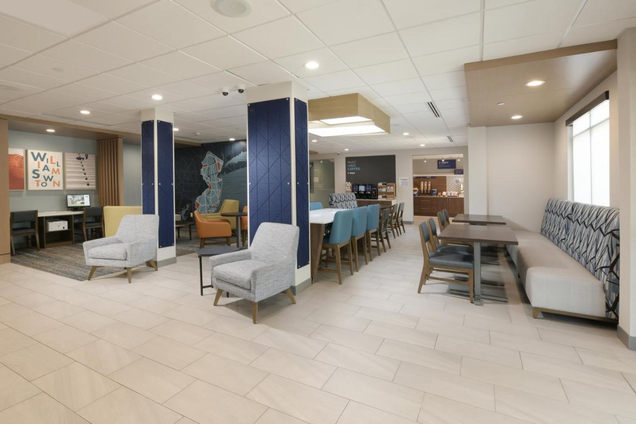 Holiday Inn Express & Suites - Williamstown - Glassboro By Ihg Exterior foto