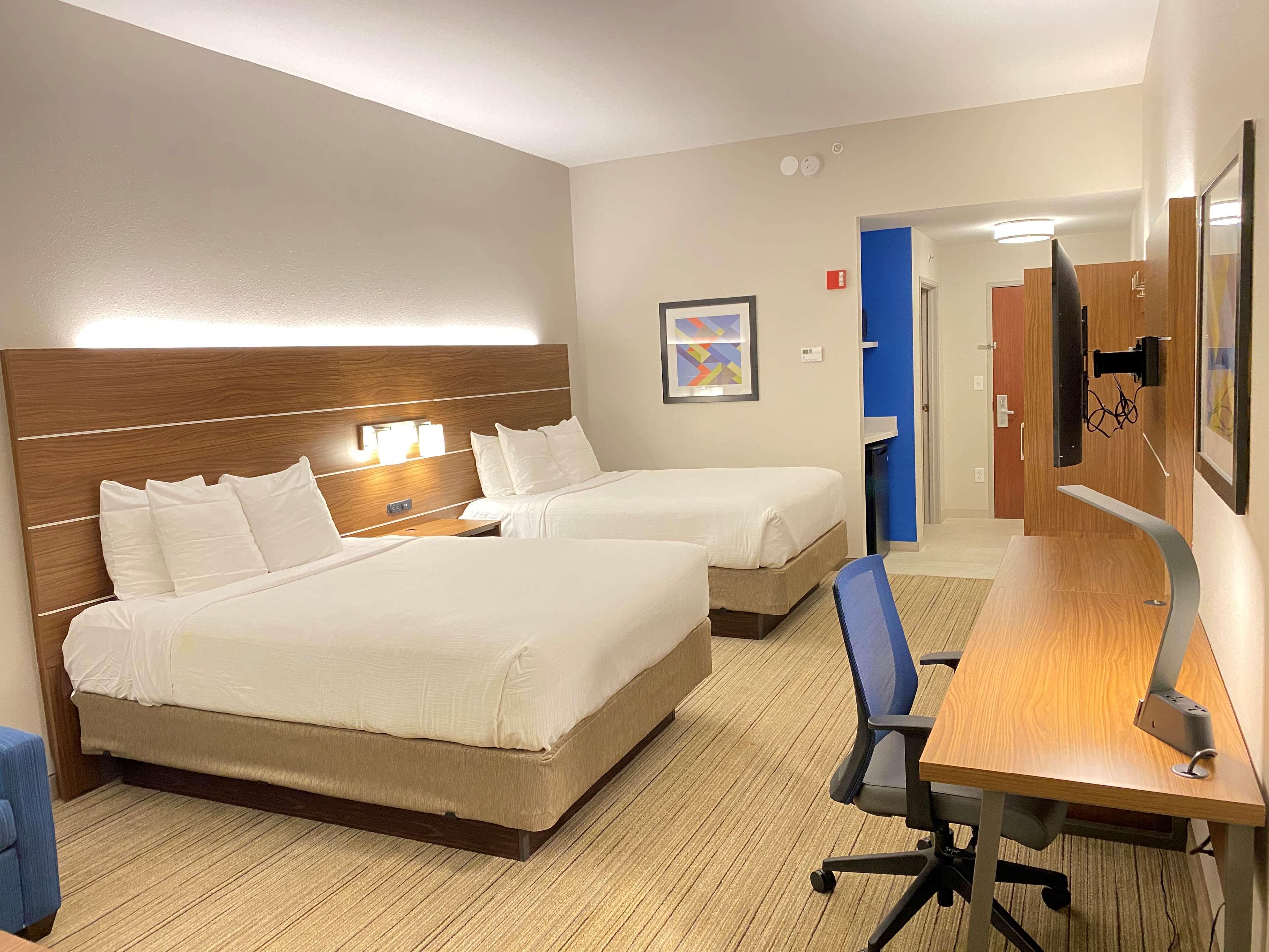 Holiday Inn Express & Suites - Williamstown - Glassboro By Ihg Exterior foto