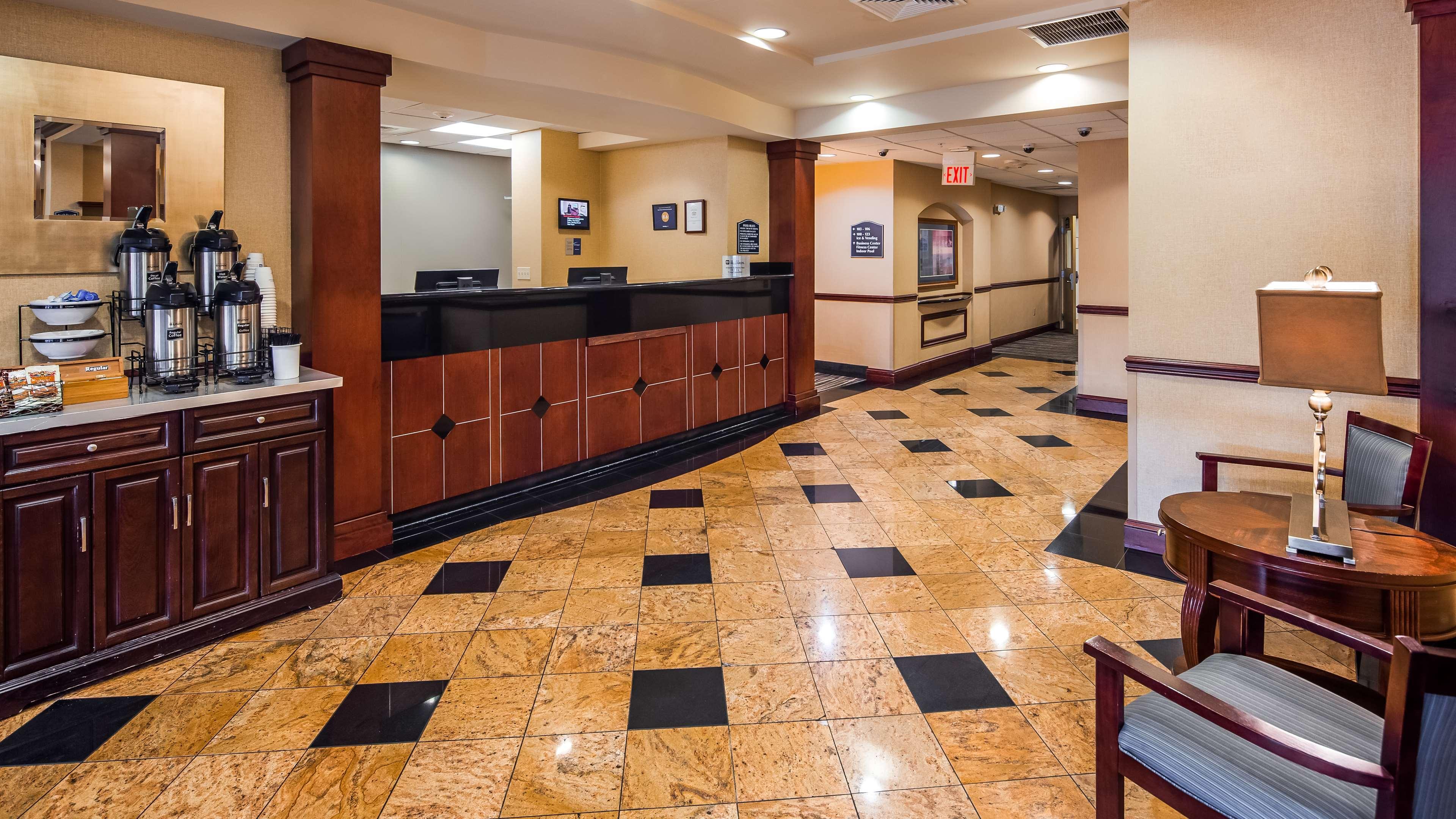 Holiday Inn Express & Suites - Williamstown - Glassboro By Ihg Exterior foto