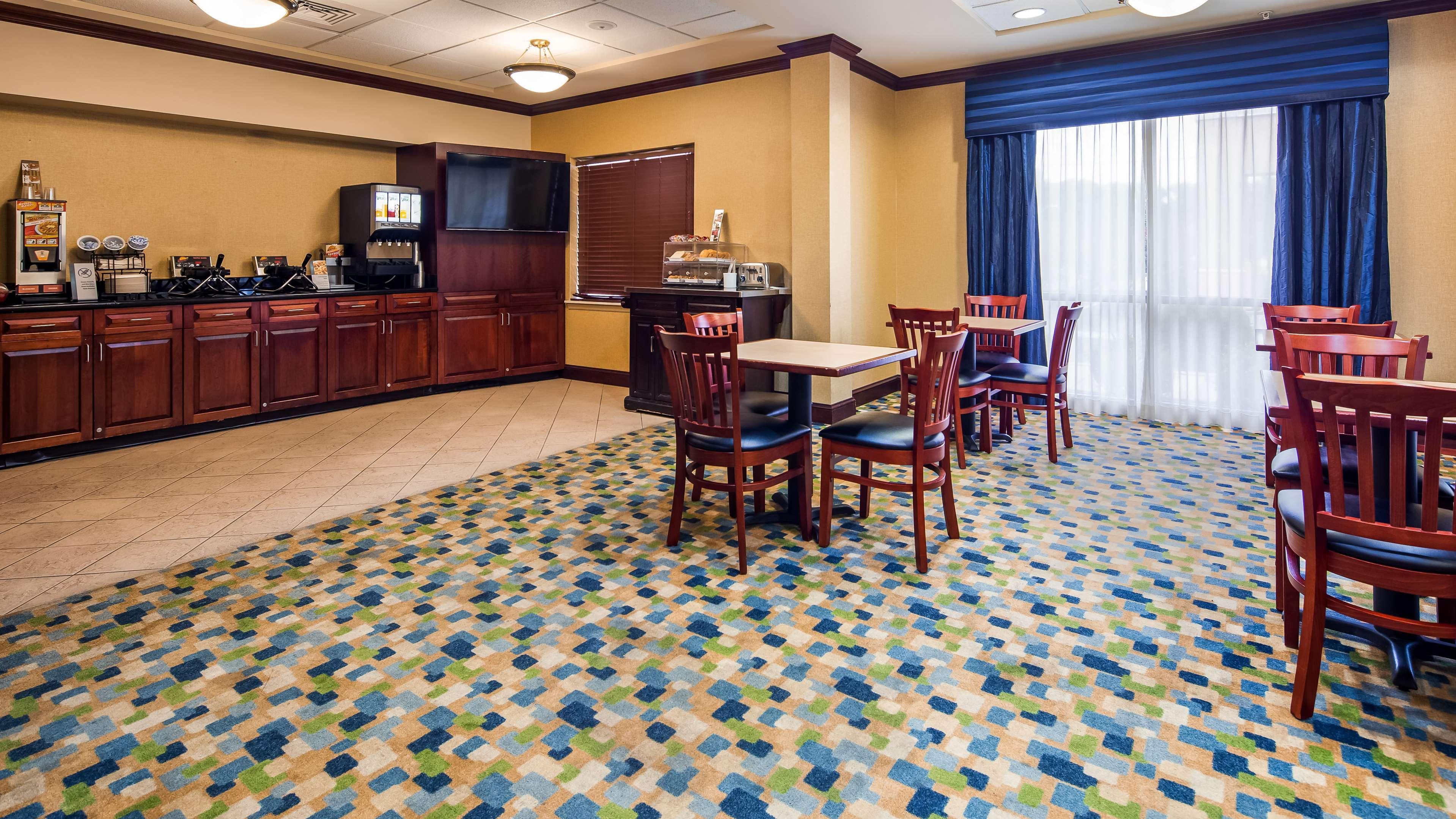 Holiday Inn Express & Suites - Williamstown - Glassboro By Ihg Exterior foto